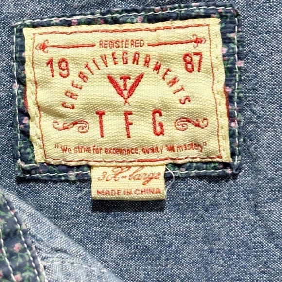 TRIPLE FAT GOOSE Men’s Blue Denim Chambray Embroidered Long Sleeve Shirt Sz 3XL - Picture 3 of 12